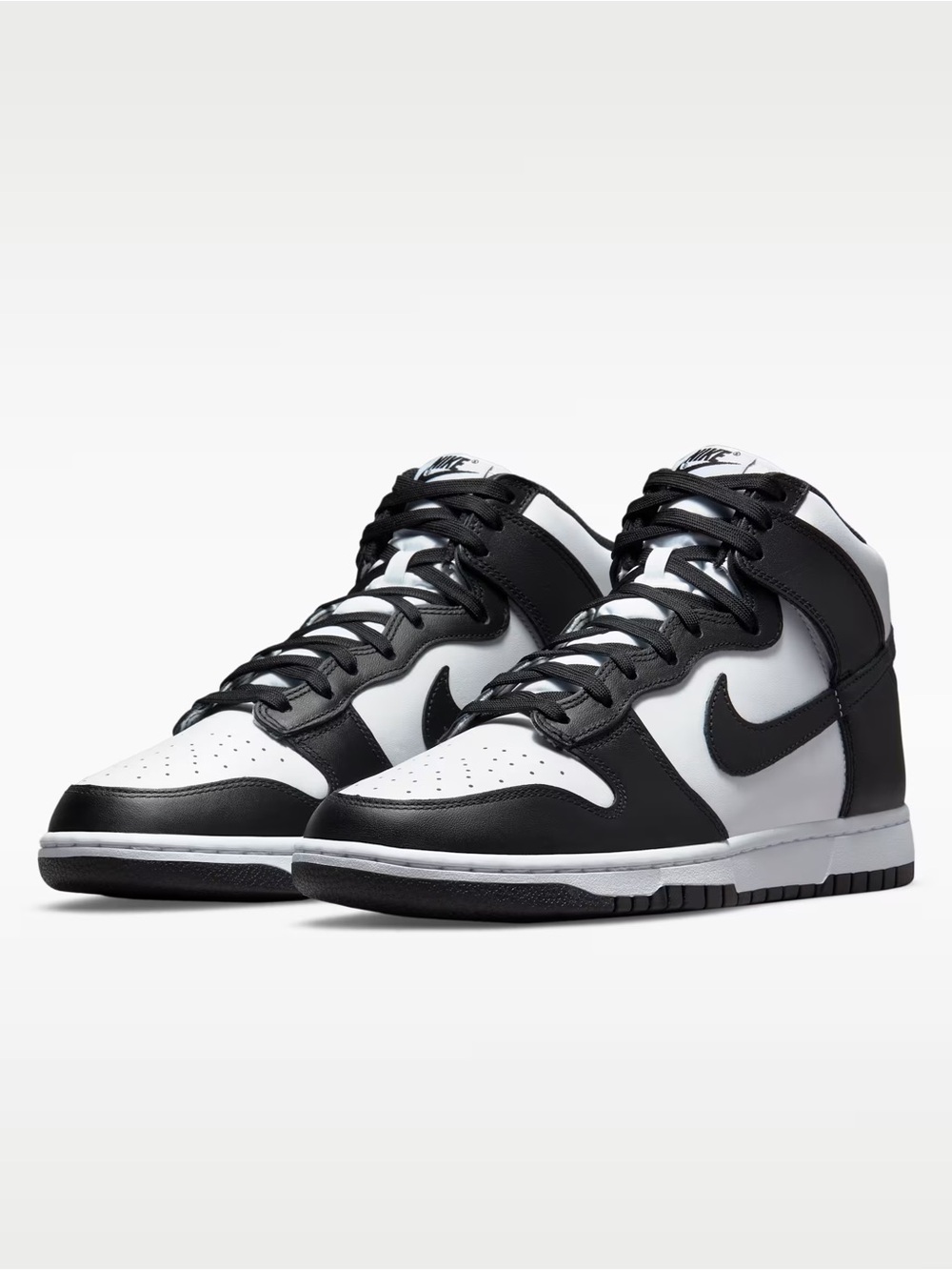 NWT Nike Dunk High Retro Black and White Panda Dunk Sneakers Trainers - Size 9.5